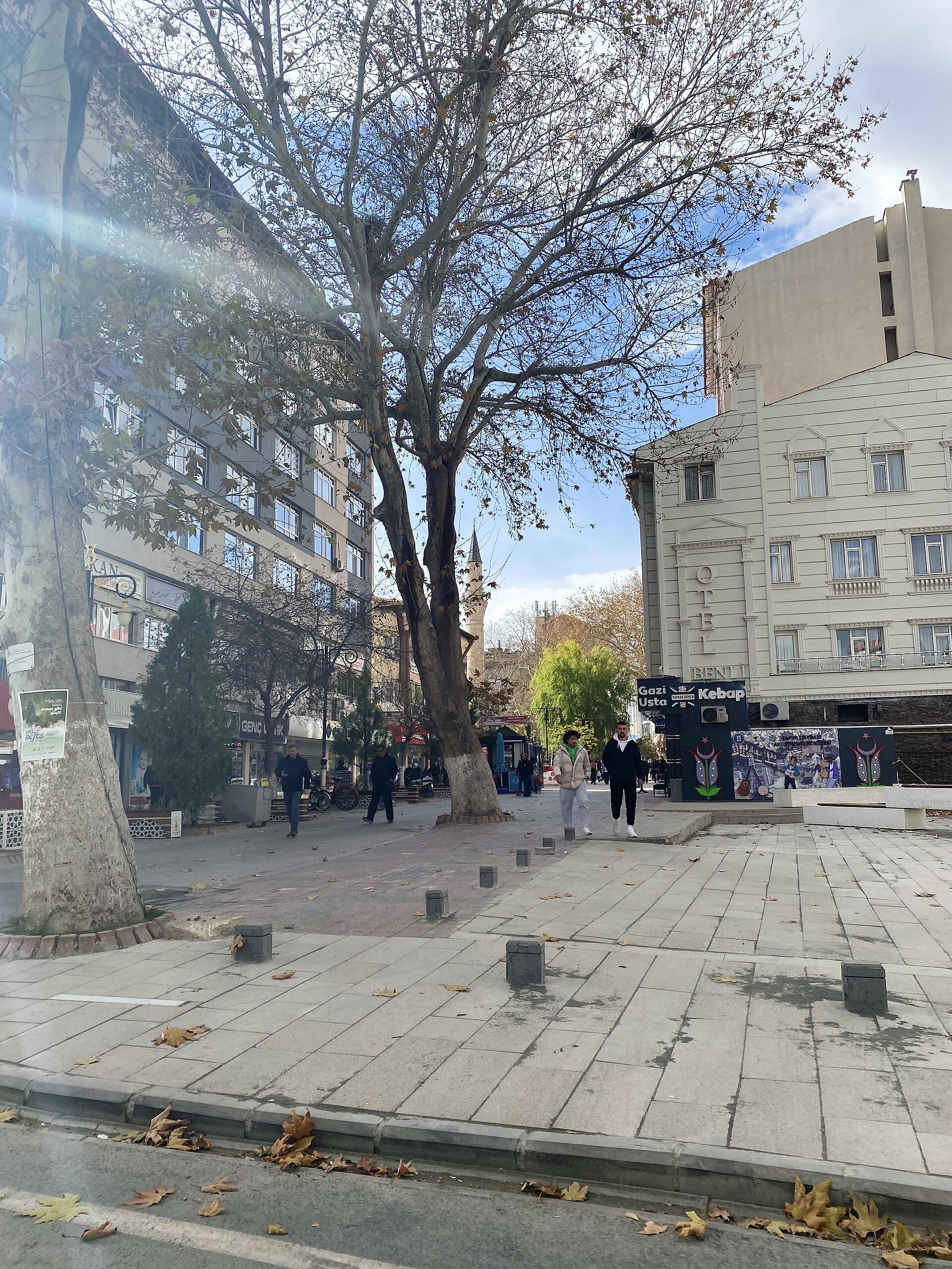 Kütahya şehir merkezi ve çarşı çevresi